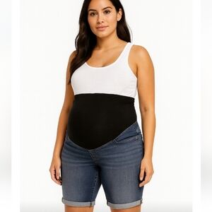 ISAKEL Maternity Denim Bermuda Shorts – Size 18